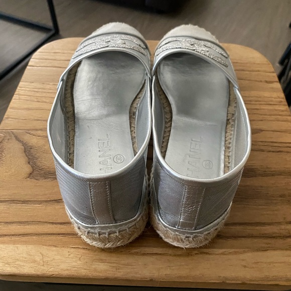 Chanel Mesh Espadrilles in Silver - Picture 2 of 3